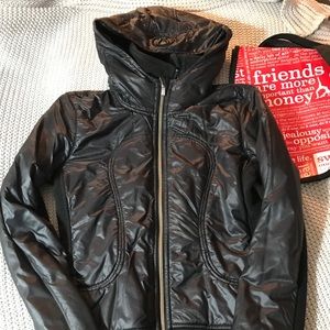 Lululemon special edition scuba hoodie size 6. EUC